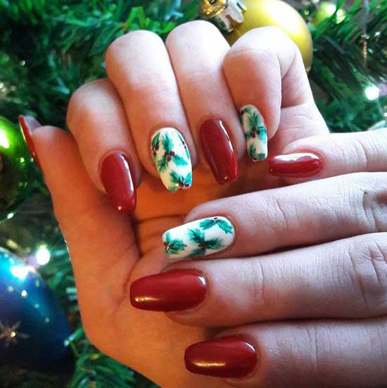 Holly Berries Christmas Nail Designs
