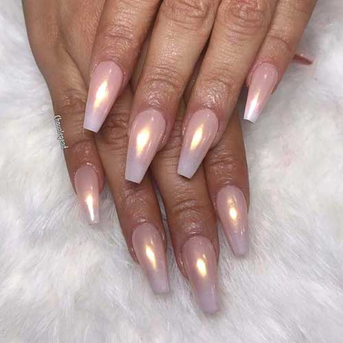 Chic Nail Design with a Pearl Effect