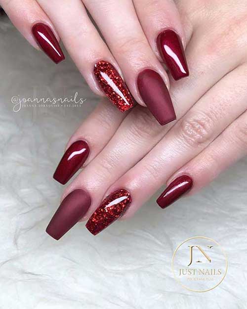 Matte and Glitter Nail Design